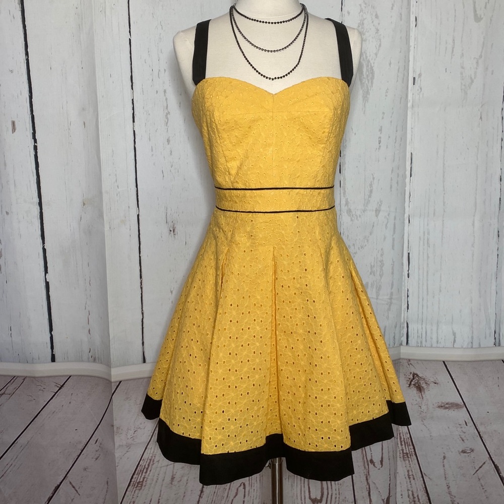 Bebe Sun Dress - Picture 14 of 16